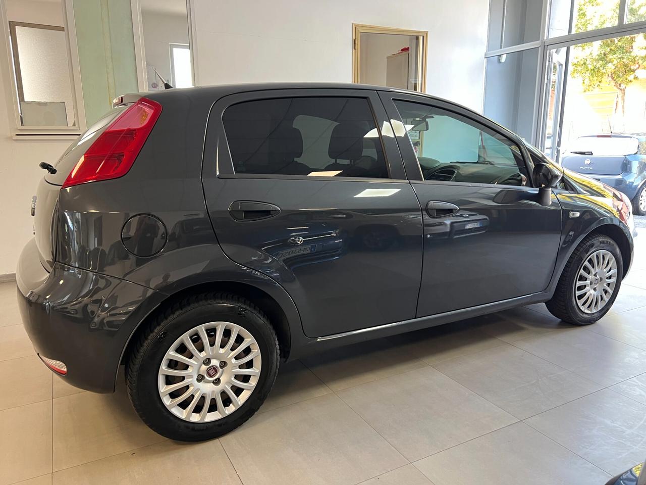 Fiat Punto 1.4 8V 5 porte Easypower Street