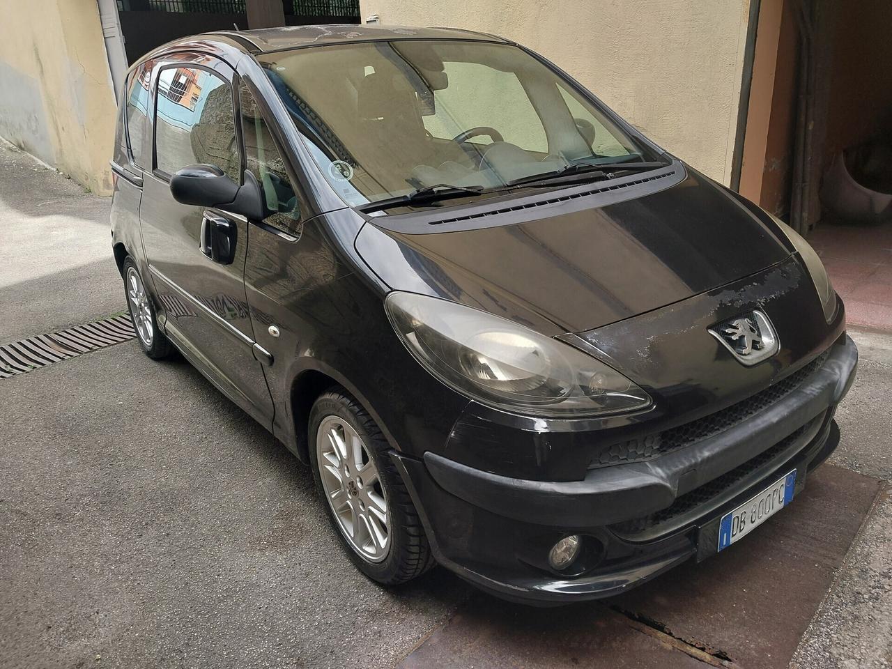 Peugeot 1007 1.4 HDi Trendy 08/2006