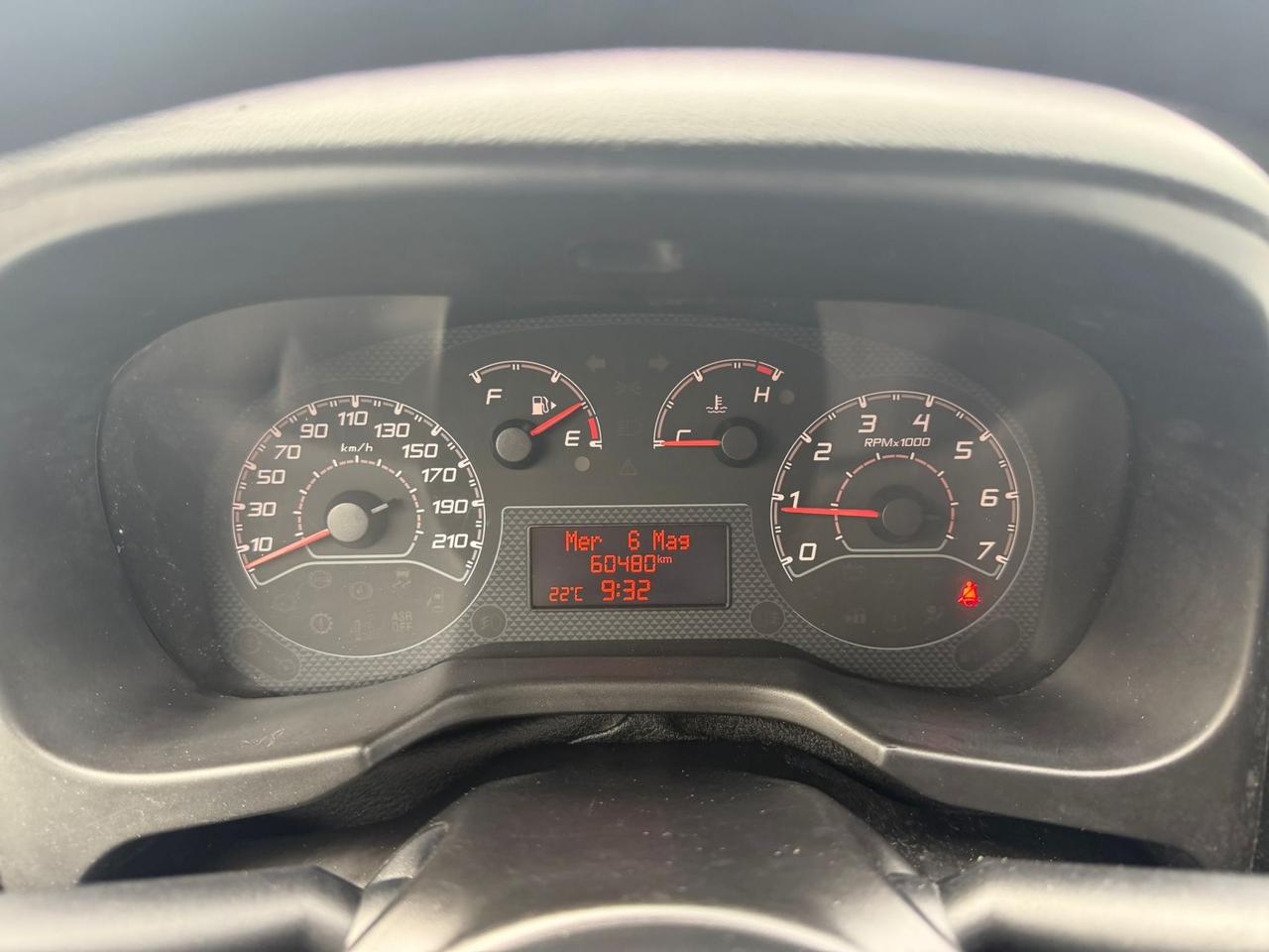 Fiat Fiorino 1.3 MJT 75CV JTD Basis Kasten