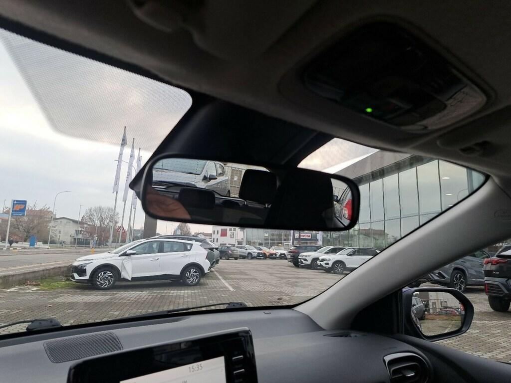 Toyota Yaris 1.0 VVT-i Active