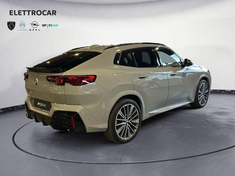 BMW X2 X2 sDrive 18d 150cv Automatica Msport con Gancio Traino