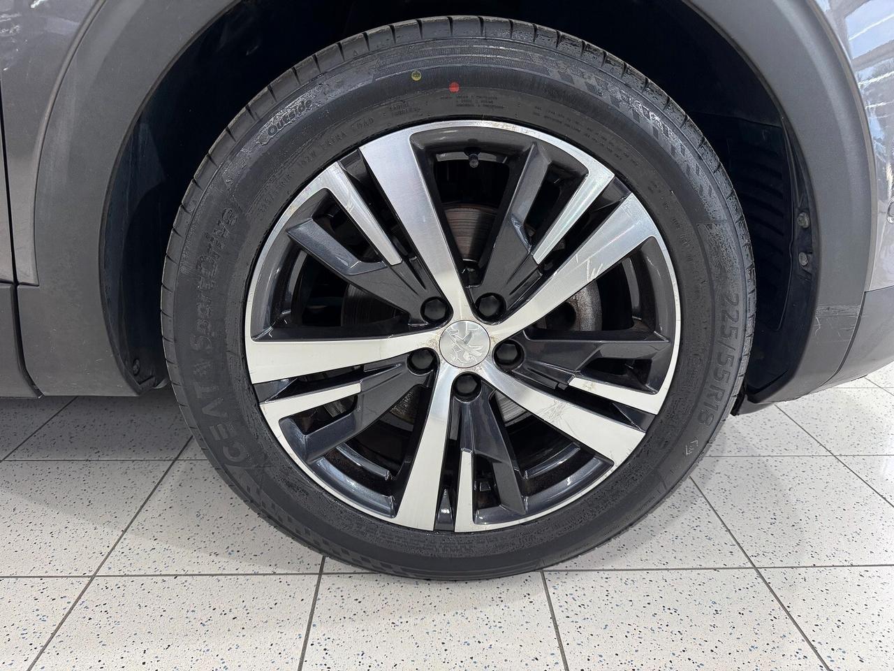 3008 1.5HDi 130cv EAT8 GT Line GOMMATA NUOVA PERFETTA