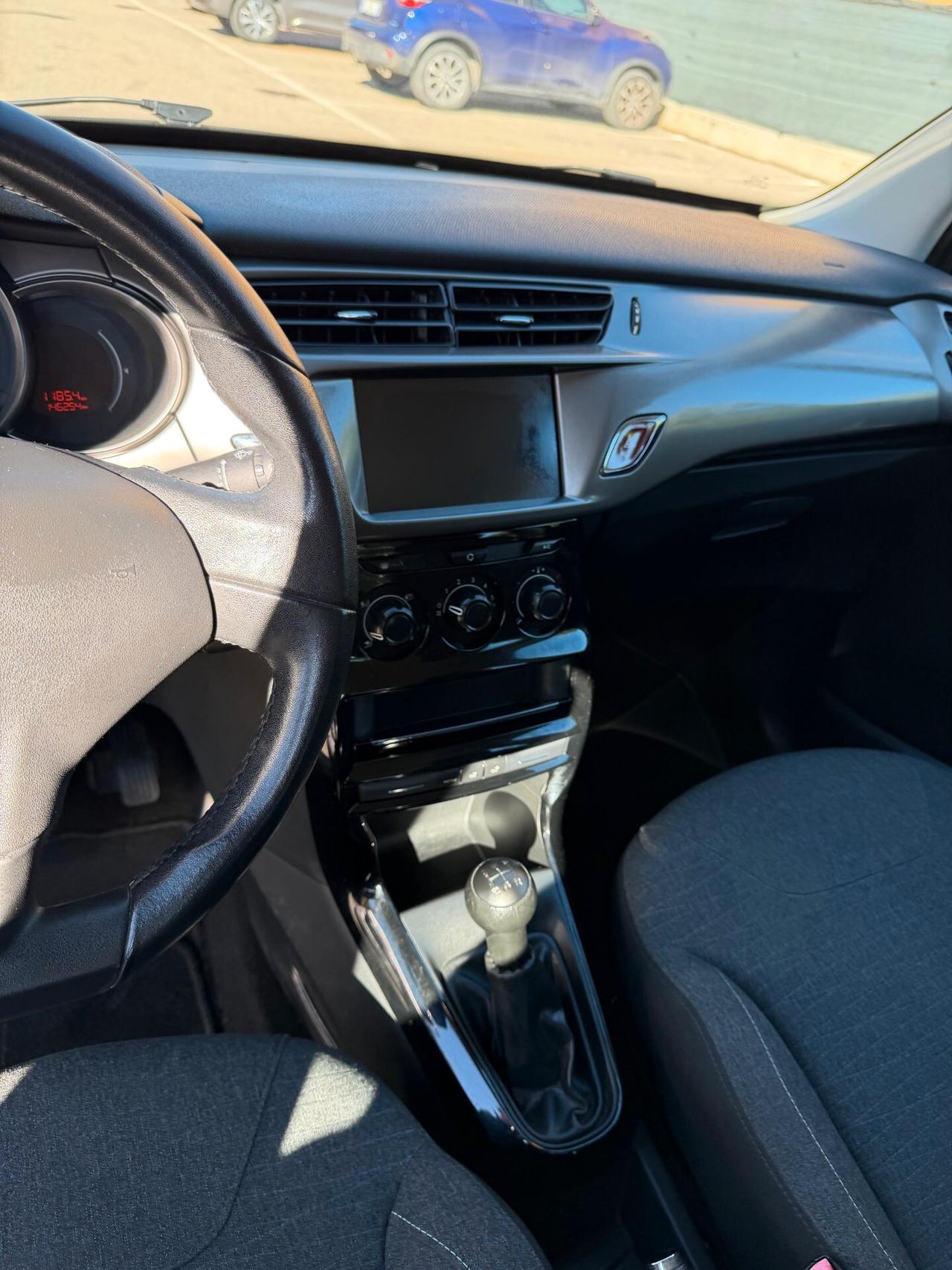 Citroen C3 1.6 - NEOPATENTATI - 12 MESI DI GARANZIA -