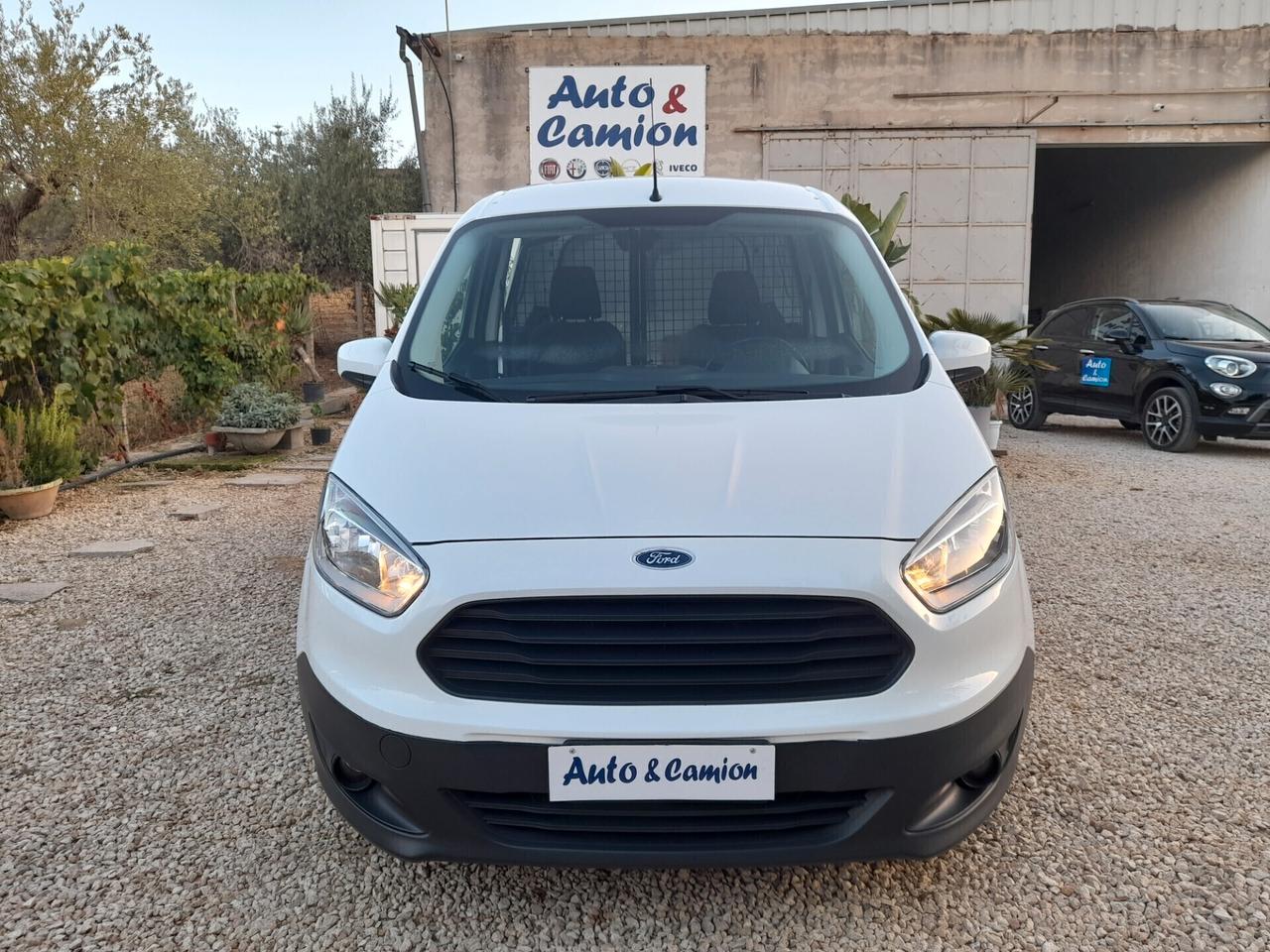 Ford Transit Courier 1.5 TDCi 75CV Van Entry