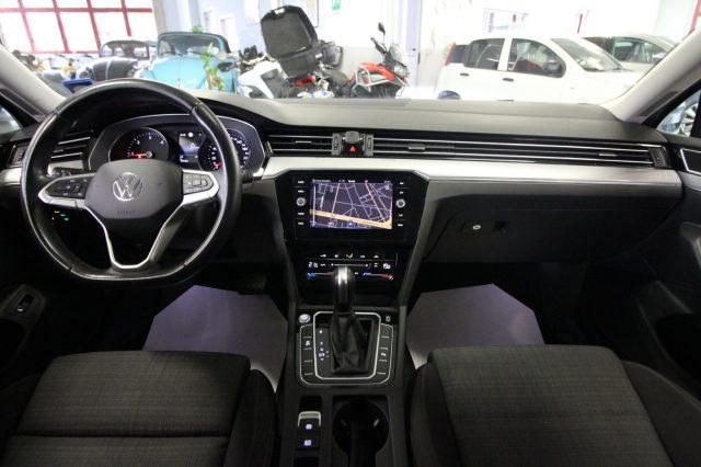 VOLKSWAGEN Passat Variant 2.0 TDI SCR EVO DSG Business