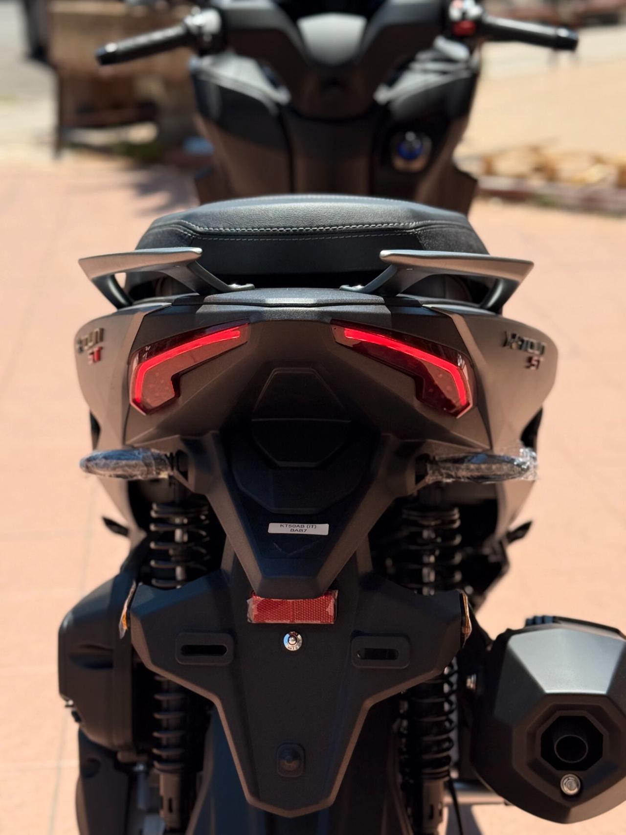 Kymco X-Town 250 ST