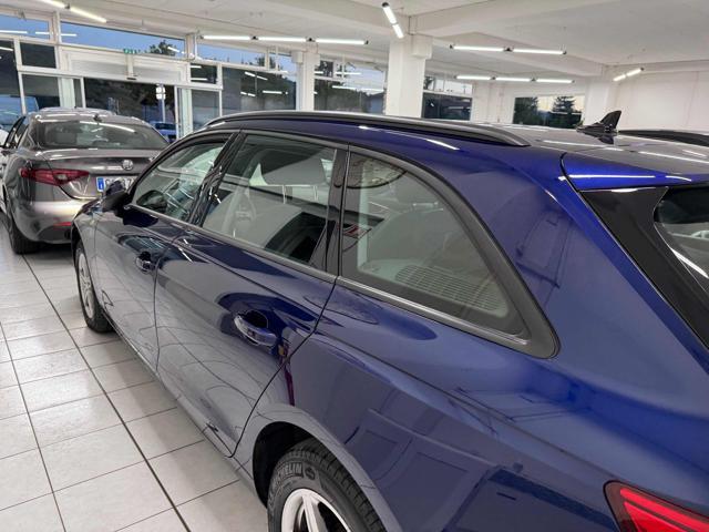AUDI A4 Avant 30 TDI/136 CV S tronic Business