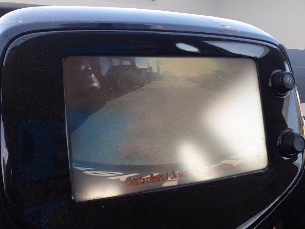 TOYOTA Aygo 5p 1.0 x-play my15 del 2015