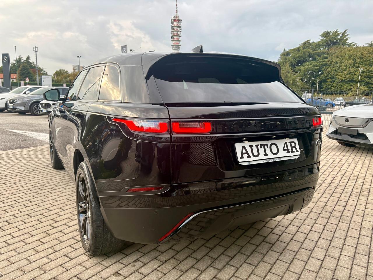 Land Rover Range Velar 2.0D I4 180 CV R-Dynamic S