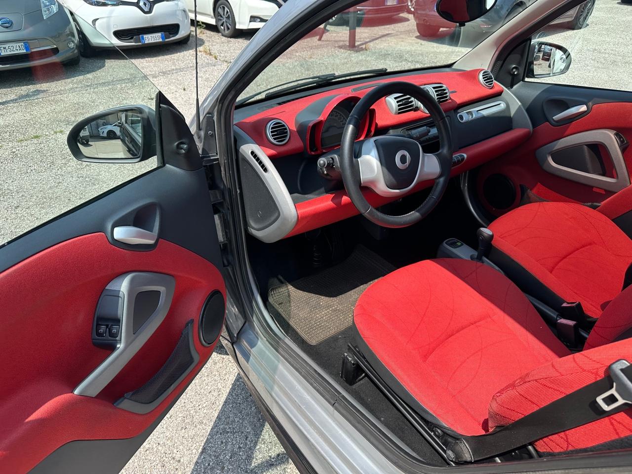 Smart ForTwo 1000 52 kW coupé pure