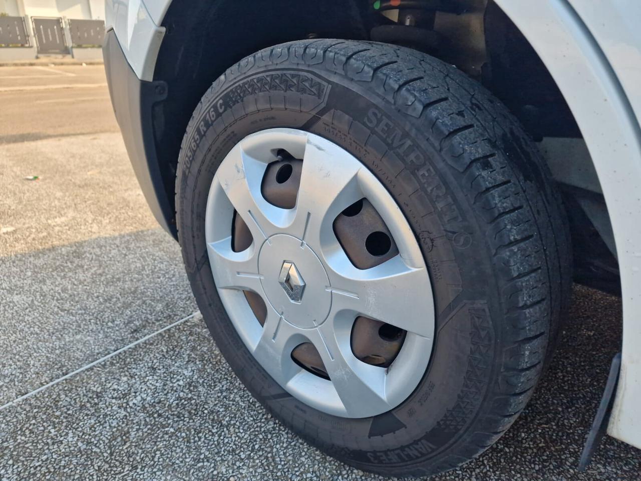 RENAULT TRAFIC 2.0 DCI 115 CV FURGONE L1H1 2013