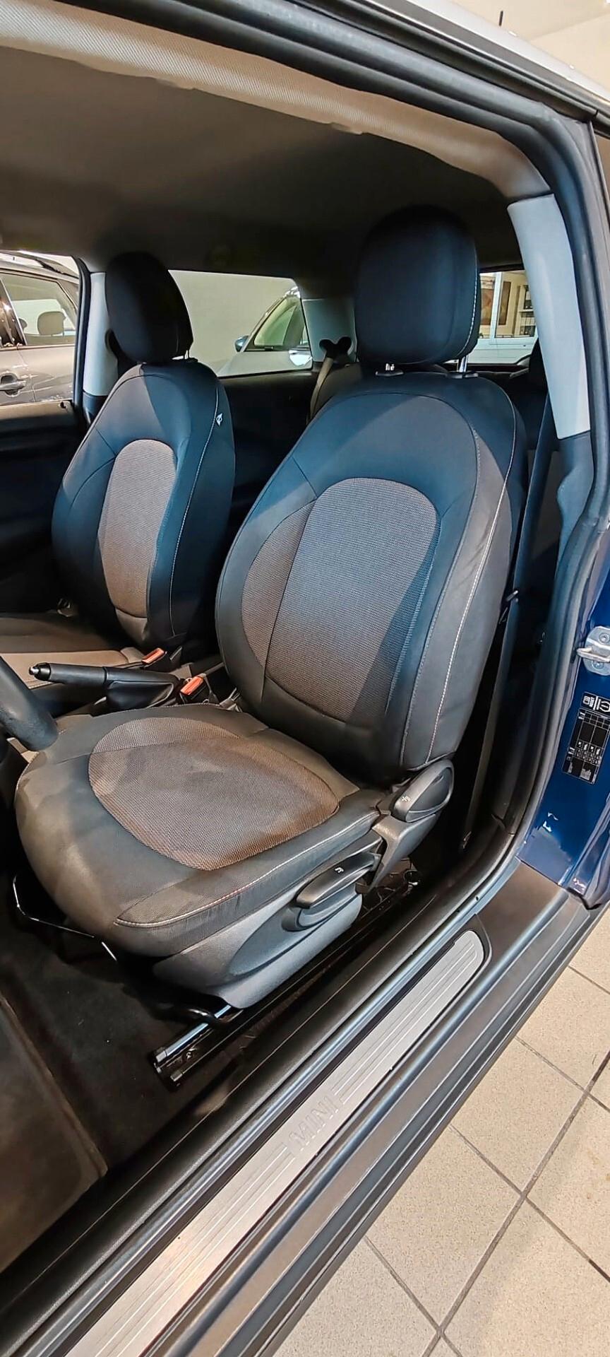 Mini 1.5 Cooper D 116CV BUSINESS XL