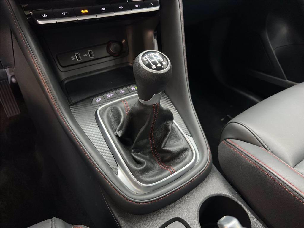 MG ZS 1.5 Luxury del 2024