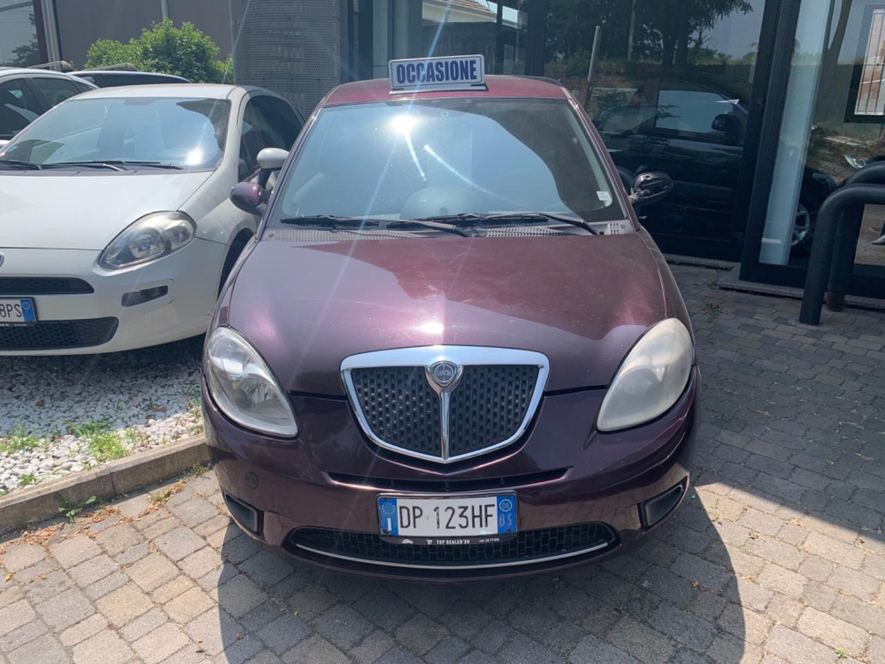 Lancia Ypsilon 1.2 Argento