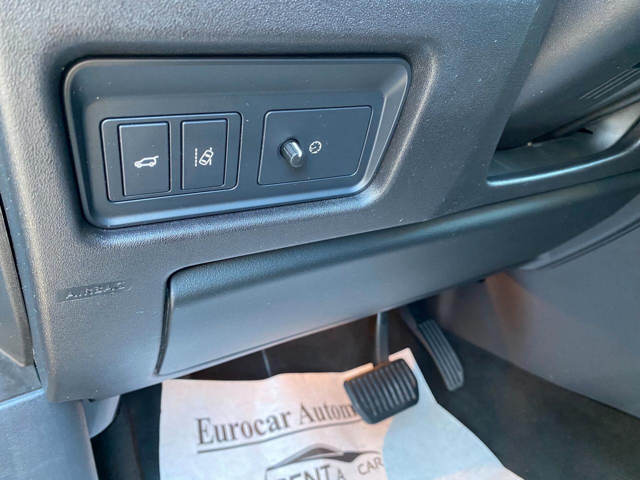 Land Rover Discovery Sport 2.0 TD4 150 CV SE AUTOMATICO