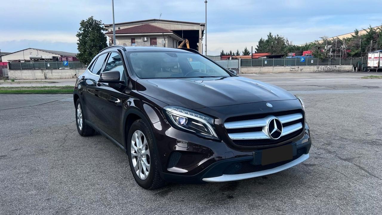 Mercedes-benz GLA 220 CDI Automatic 4Matic Premium