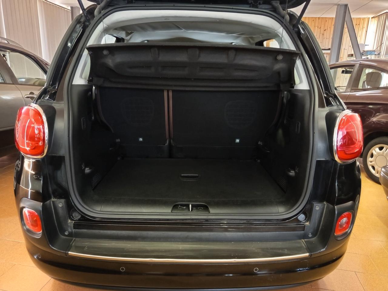 Fiat 500L 1.4 95 CV Lounge, 122 Mila chilometri ok neopatentati