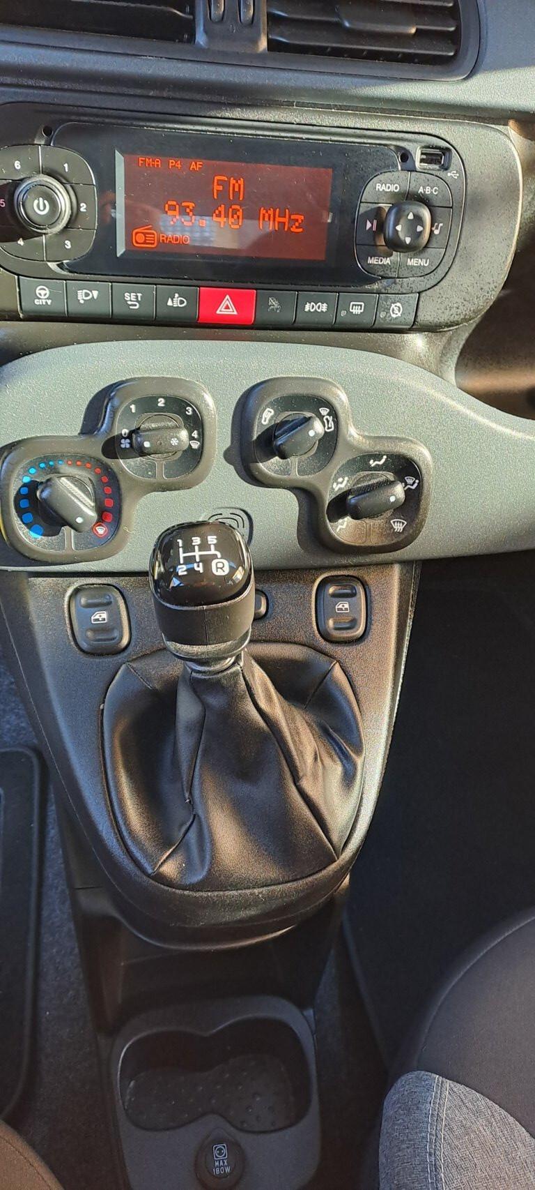 Fiat Panda 1.2 EasyPower 69 cv GPL DELLA CASA - SCADENZA BOMBOLE GPL RINNOVABILI 05/2031- AUTO NEOPATENTATI