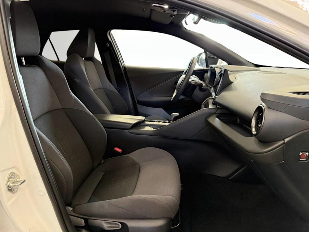 Toyota C-HR 1.8 HV Trend FWD E-CVT