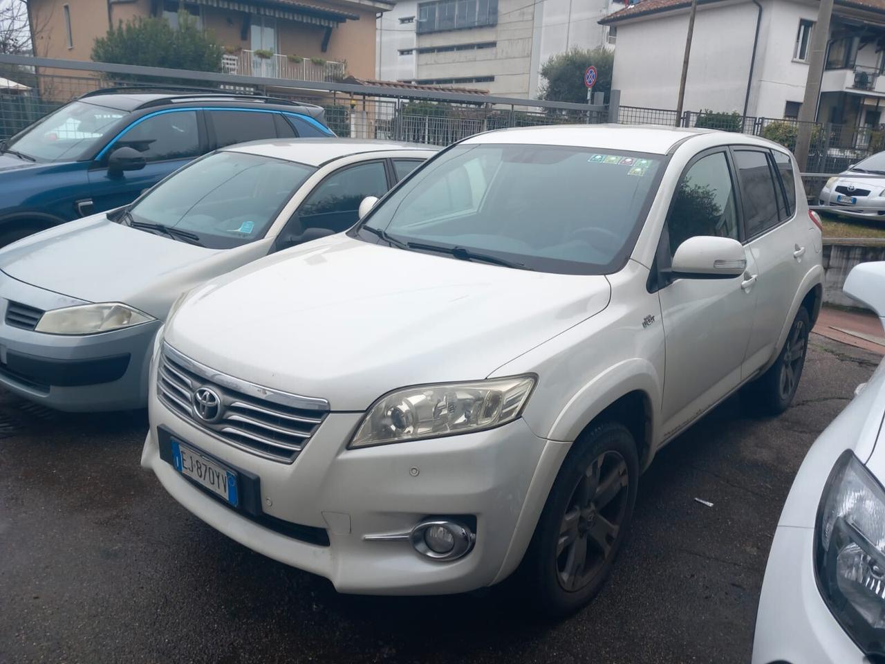 Toyota RAV 4 RAV4 Crossport 2.2 D-4D 150 CV Lounge