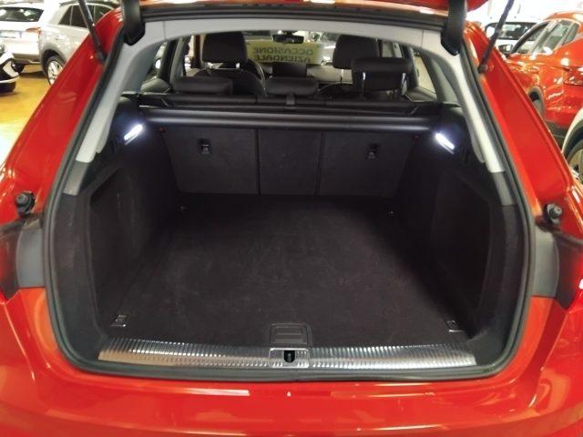 AUDI A4 Avant 30 TDI 2.0 S tronic Business MHEV