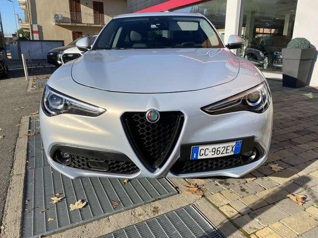 Alfa Romeo Stelvio 2.2 Turbodiesel 210 CV AT8 Q4 VeloceNAVI-PELLE-20"