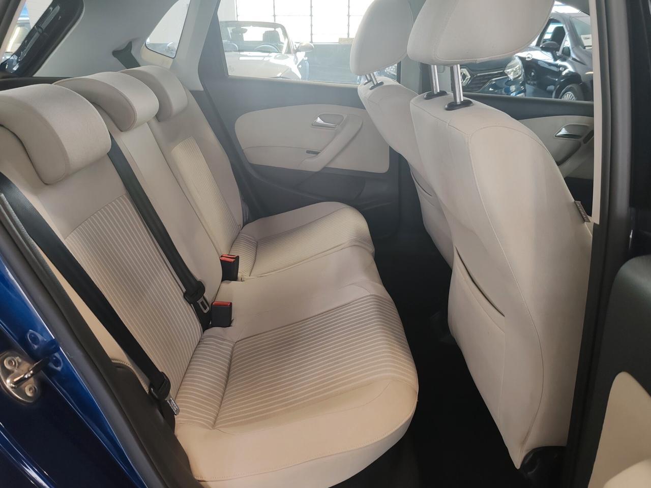 Volkswagen Polo 1.4 5 porte Highline