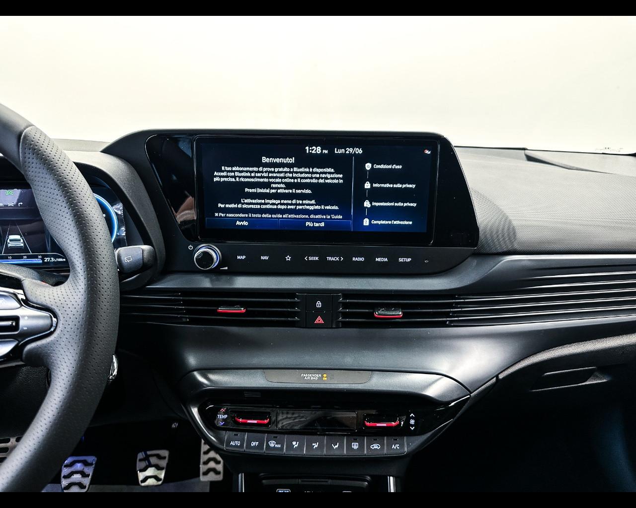 HYUNDAI I20 PE MY25 1.0T MT NLINE CARBON