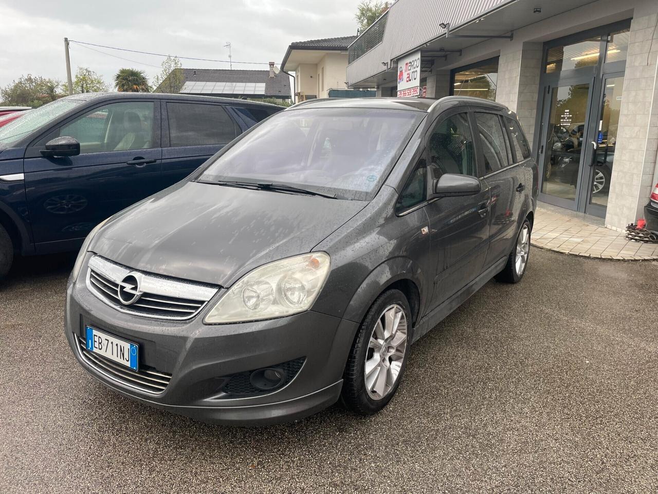 Opel Zafira 1.8 benzina 7 posti Neopatentati