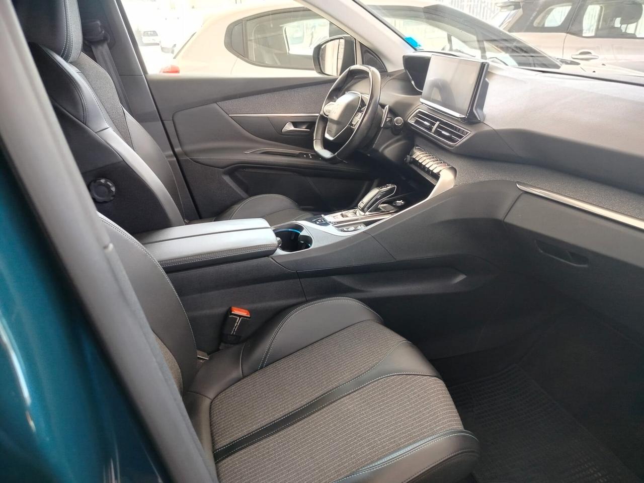 Peugeot 3008 BlueHDi 130 S&S EAT8 Allure Pack