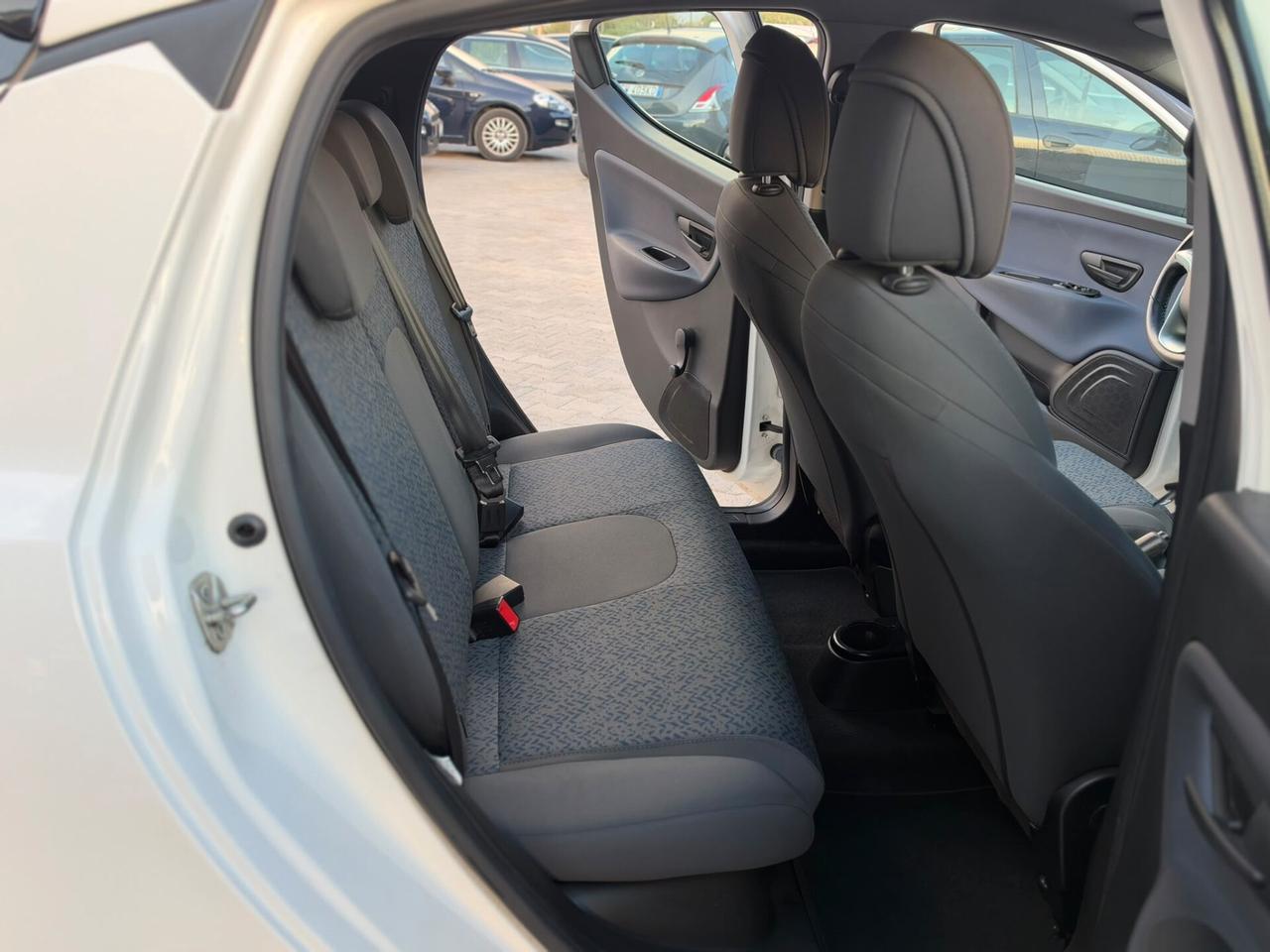 LANCIA YPSILON 1.0 FIREFLY 70CV HYBRID 2023