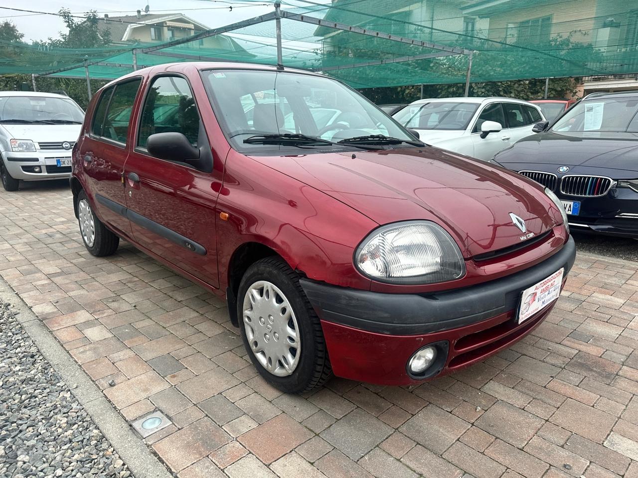 Renault Clio 1.4 cat 5 porte RXE