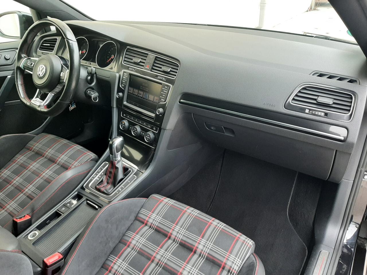 Volkswagen Golf GTI 2.0 TSI DSG 5p. BM Tech ABT