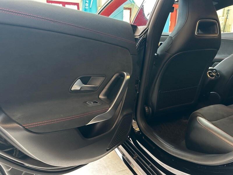 MERCEDES CLA S.Brake (X118) CLA 200 d Automati...