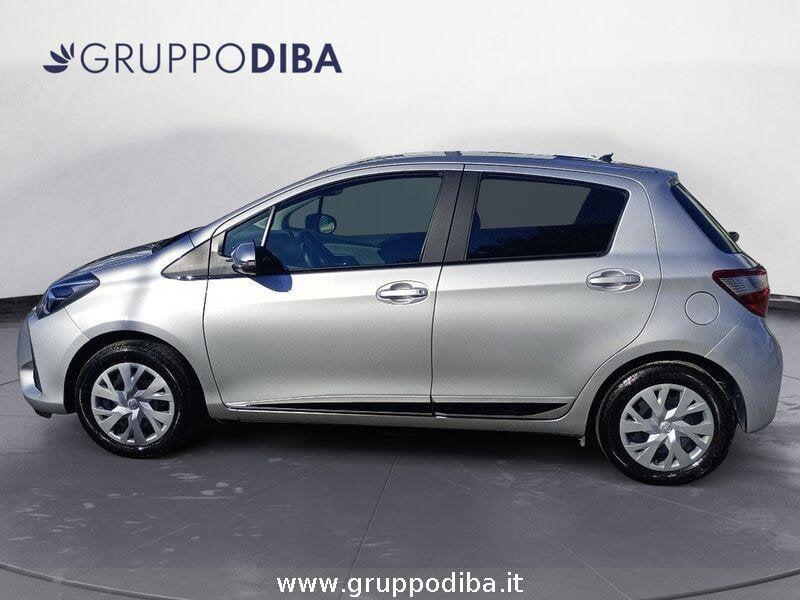 Toyota Yaris III 2017 5p Benzina 5p 1.5 Active my18