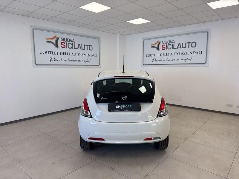 Lancia Ypsilon Ypsilon 1.3 MJT 16V 95 CV 5 porte S&S Silver