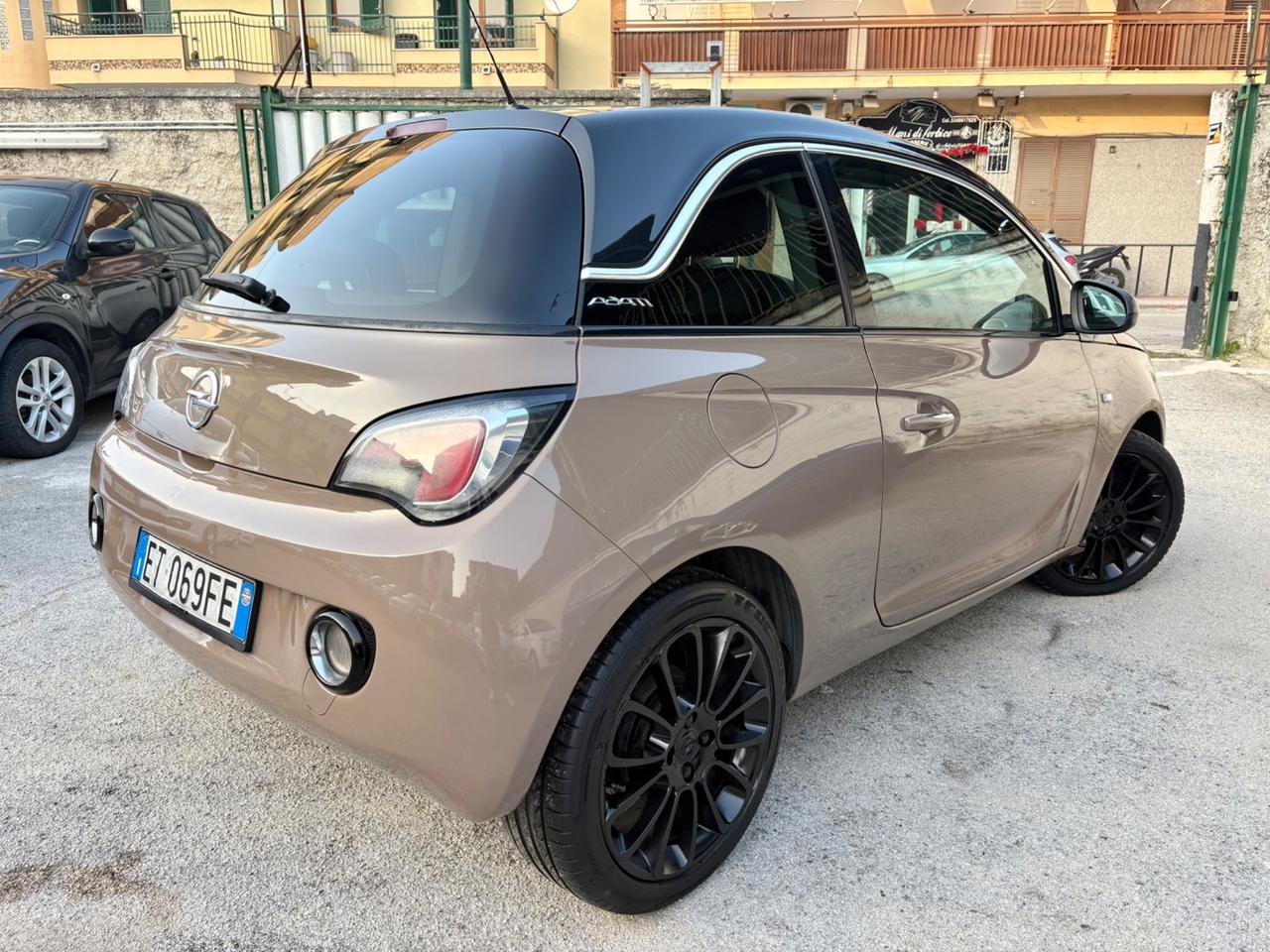 Opel Adam 1.4 GPL 87cv tetto panoramico