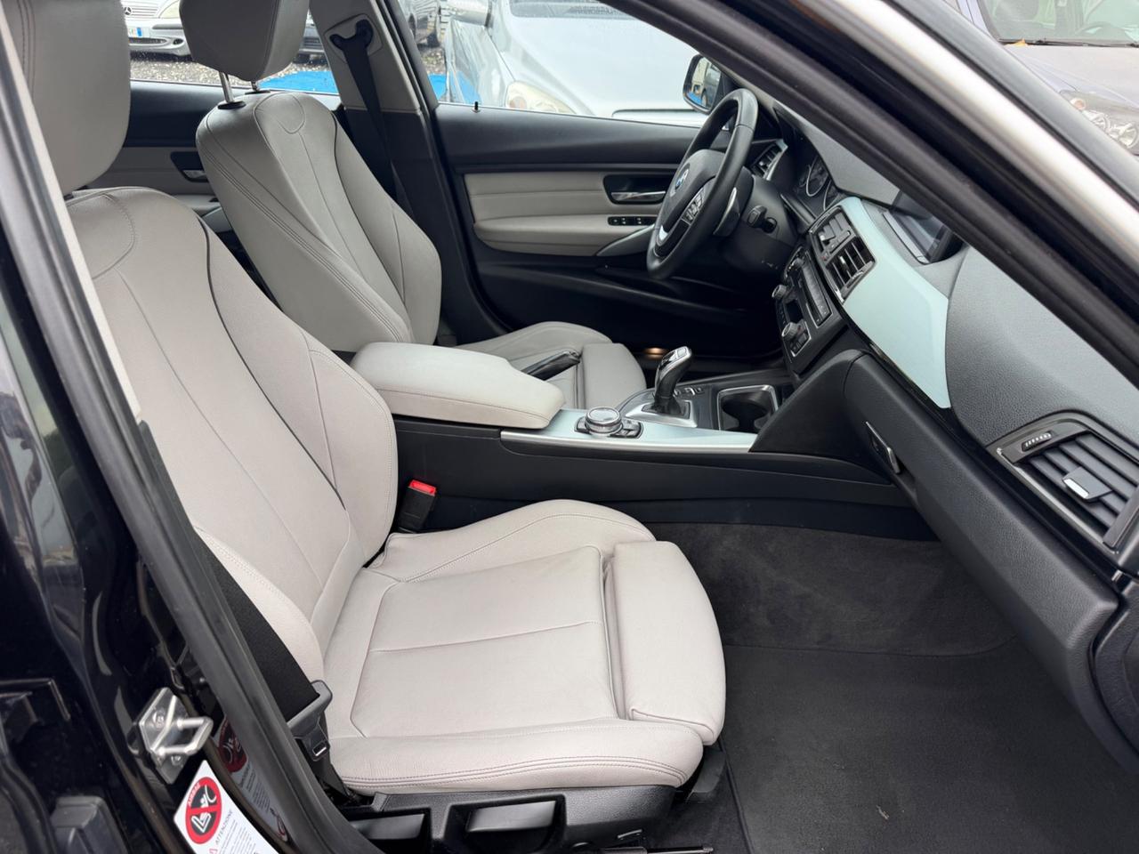 Bmw 320 320d xDrive Touring Msport