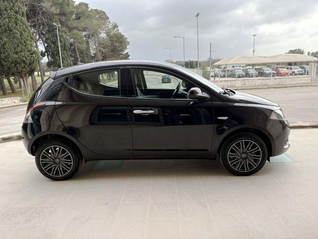 LANCIA Ypsilon 1.0 FireFly 5 porte S&S Hybrid Gold 5 posti.