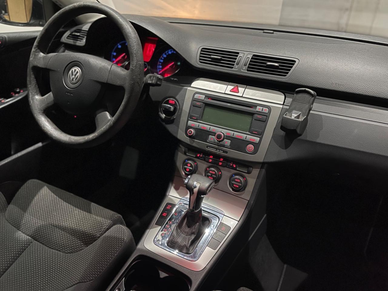 Volkswagen Passat 2.0TDI DSG Highline LEGGI BENE