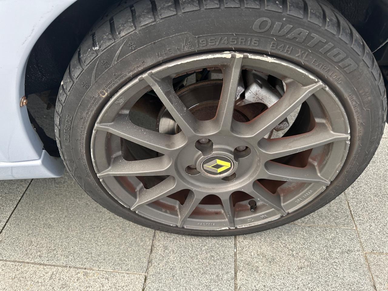 Renault Twingo 1.6 16V RS