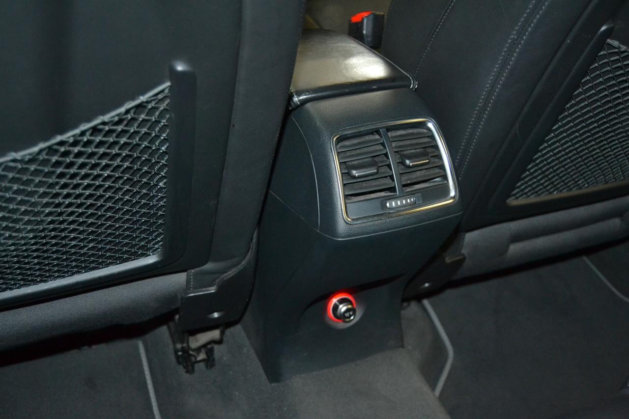 Audi Q3 2.0 TDI S-Line Quattro Tetto/Navi/Xenon