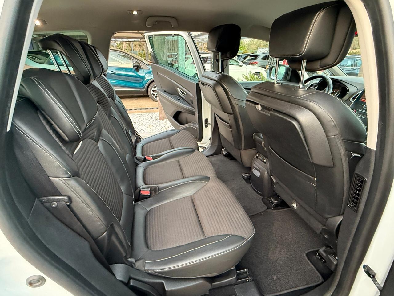 Renault Scenic 1.5 dCi 110 CV Energy Bose 7 posti 12/2018