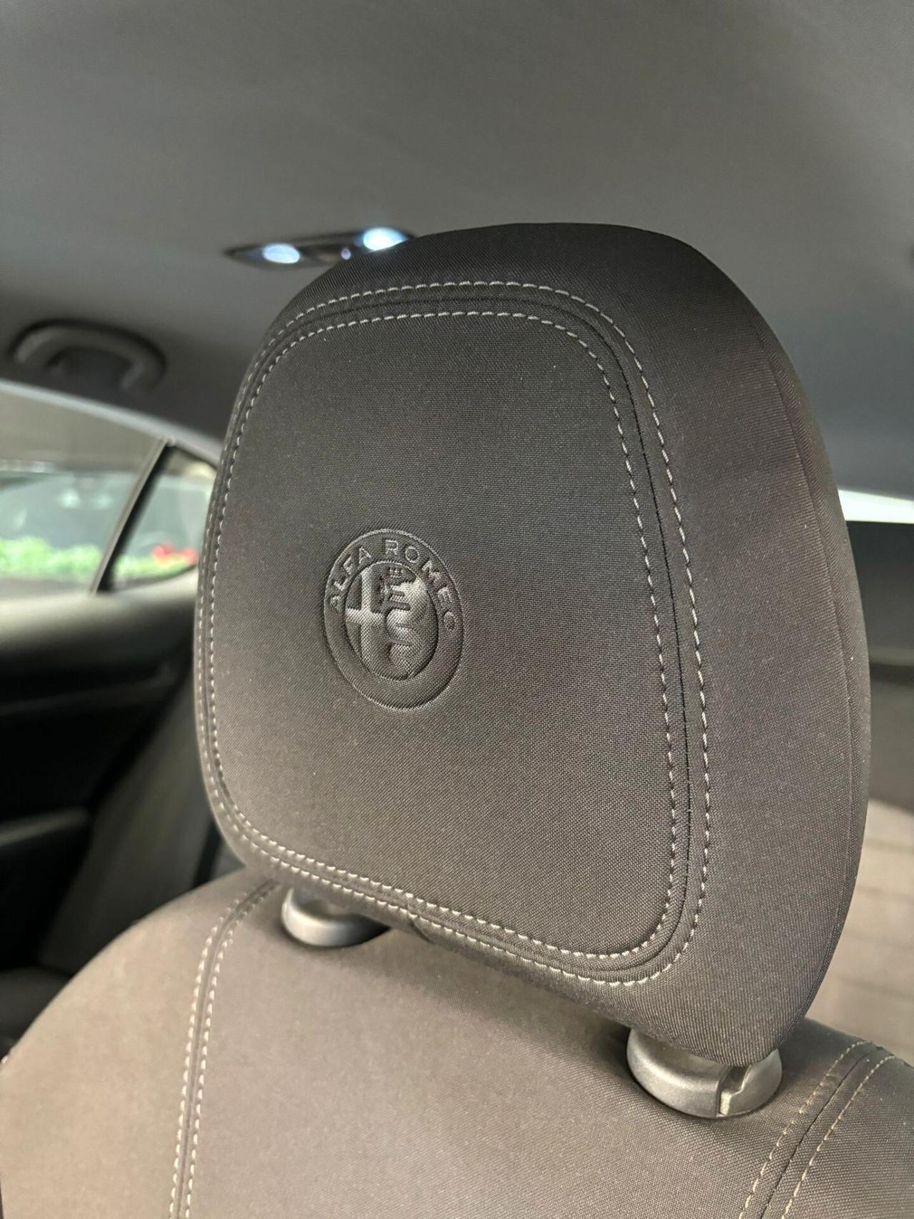 Alfa Romeo Stelvio 2.2 Turbodiesel 190 CV AT8 Q4 Business