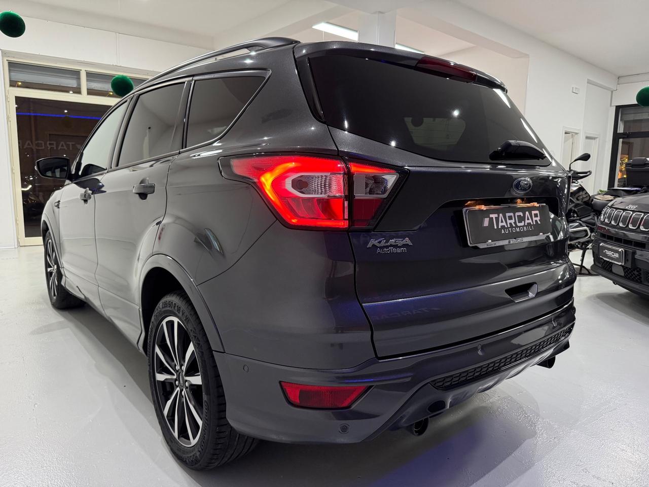 Ford Kuga 1.5 TDCI 120 CV ST-Line
