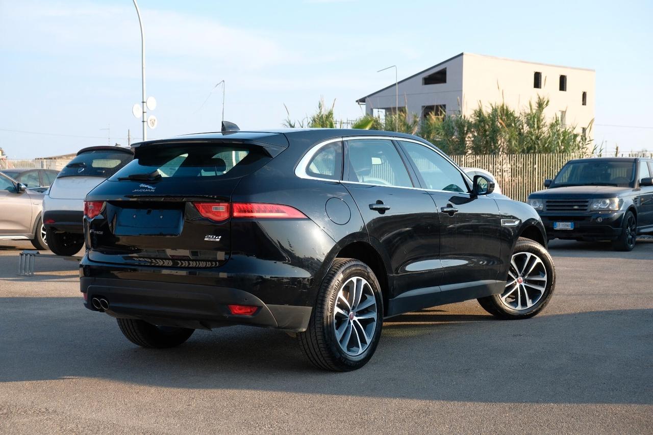 Jaguar F-Pace 2.0 D 180 CV Portfolio