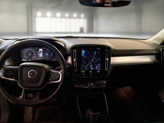 VOLVO XC40 T5 Recharge Plug-in Hybrid Inscription
