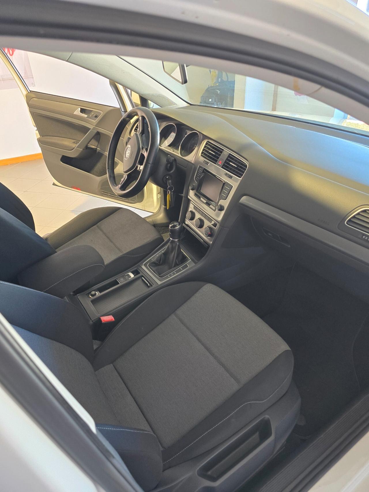 Volkswagen Golf 1.6 TDI 5p. Comfortline BlueMotion Technology
