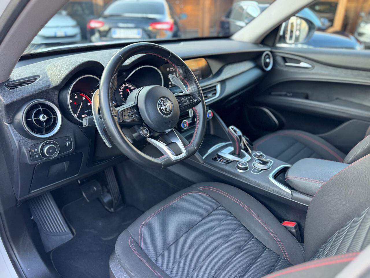 Alfa Romeo Stelvio 2.2 Turbodiesel 160 CV AT8 RWD ROSSO EDIZIONE
