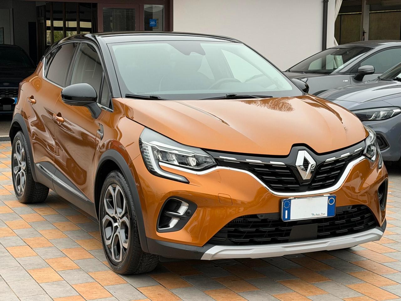 Renault Captur 1.0 TCE 100 cv. INTENS